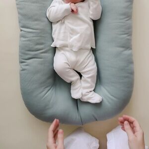 Snuggle Me Infant Lounger | Slate